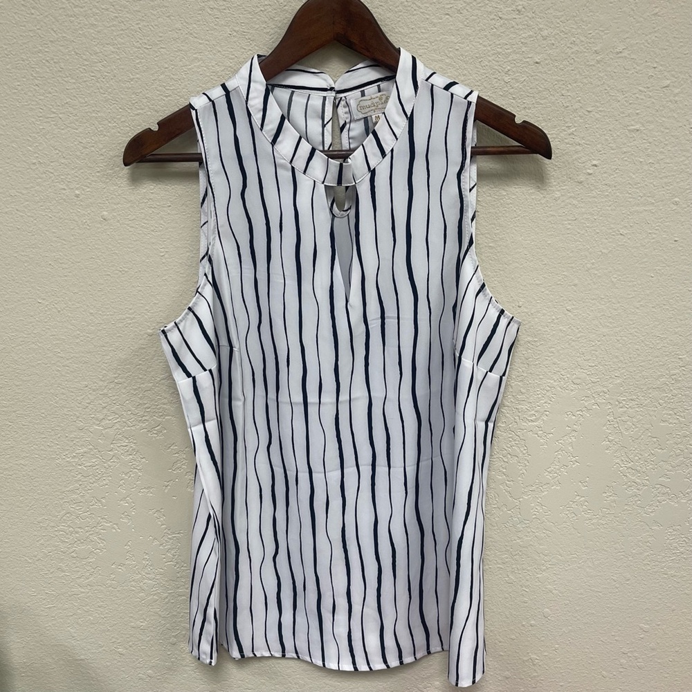 NWT MudPie Black and White Vertical Stripe Tank with Botton Back - Size Medium